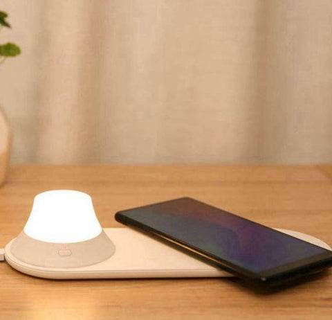 Xiaomi Yeelight Wireless Fast Charger with LED Night Light - Furper